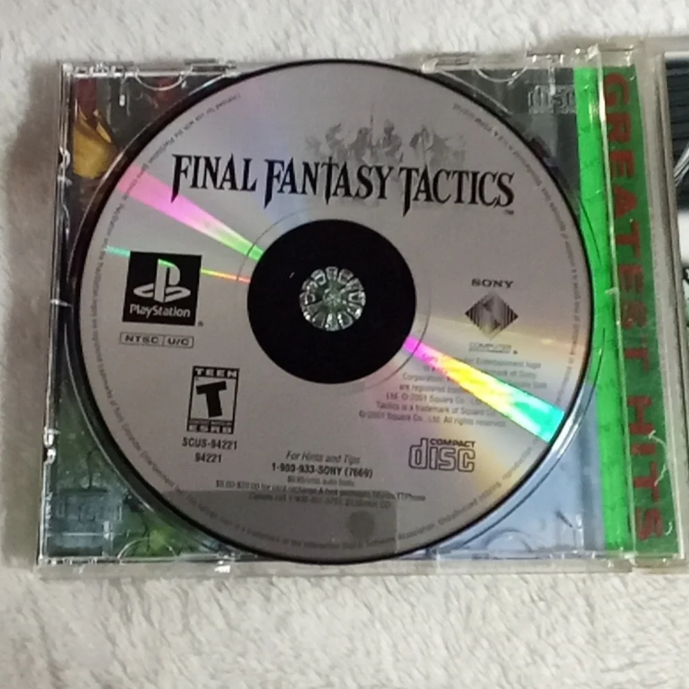 Sony PlayStation Final Fantasy Tactics - Green and White